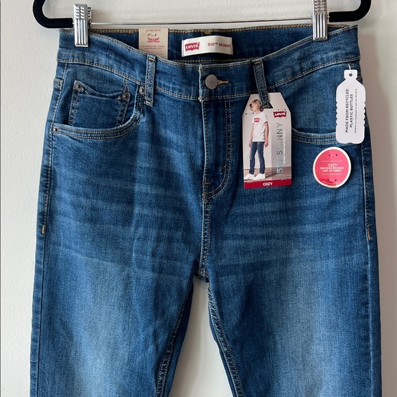 Levi's Boy’s Med Blue Wash Slim Jeans - Picture 3 of 6